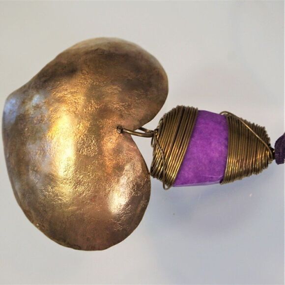 Oversized Brass Heart Wire Wrapped Purple Stone Statement Necklace Signed VTG - Picture 5 of 11